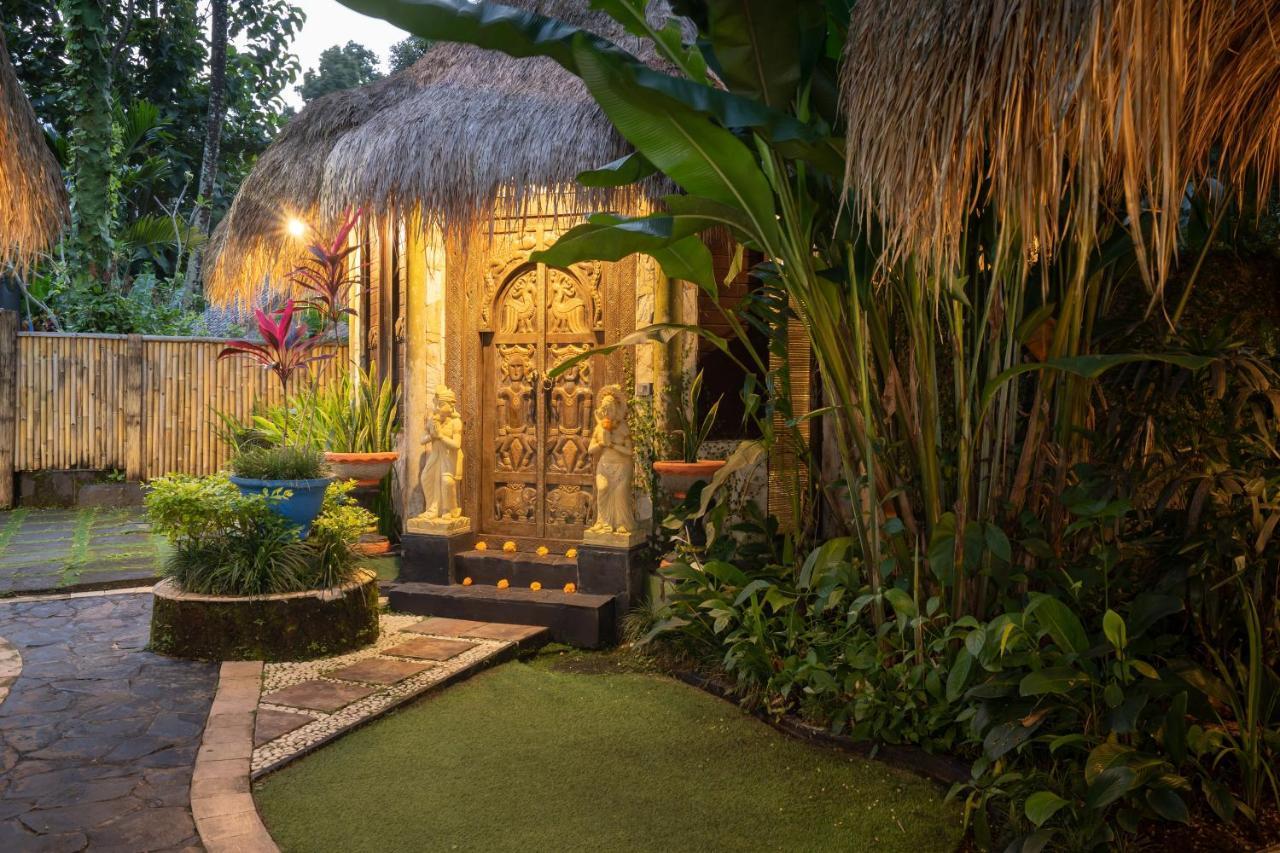 Kupu Kupu Private Villa Ubud  Exterior photo